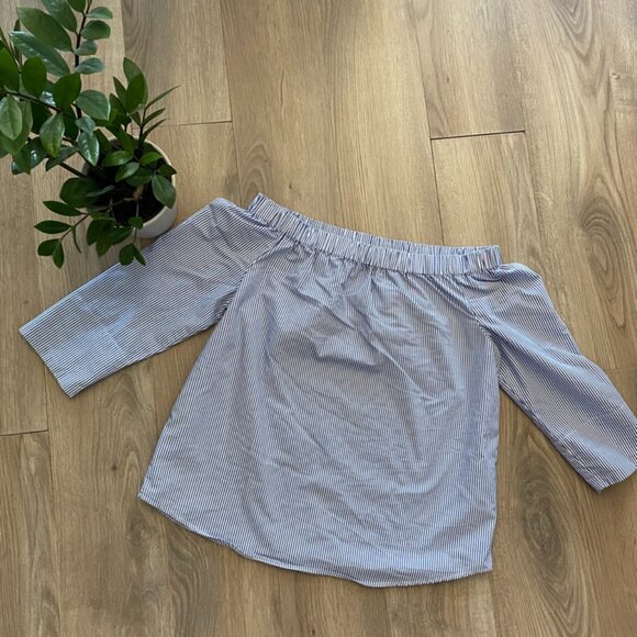 Zac & Rachel Off-the-Shoulder Blue Striped Blouse - Picture 1 of 10